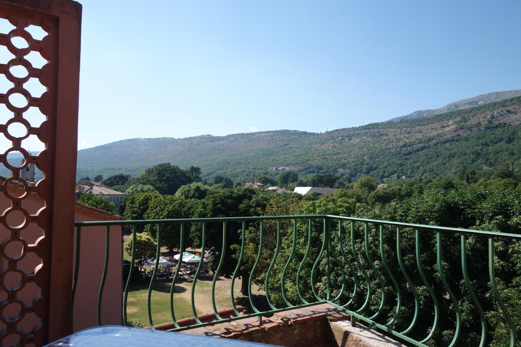 Hotel Le Prejoly Saint-Vallier-de-Thiey Pokoj fotografie