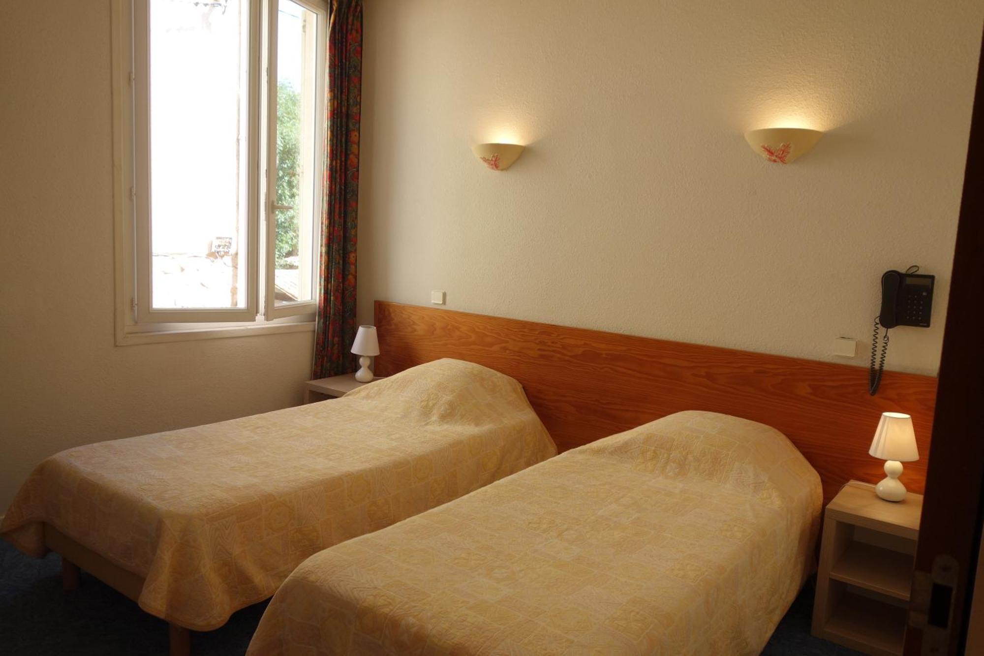 Hotel Le Prejoly Saint-Vallier-de-Thiey Pokoj fotografie