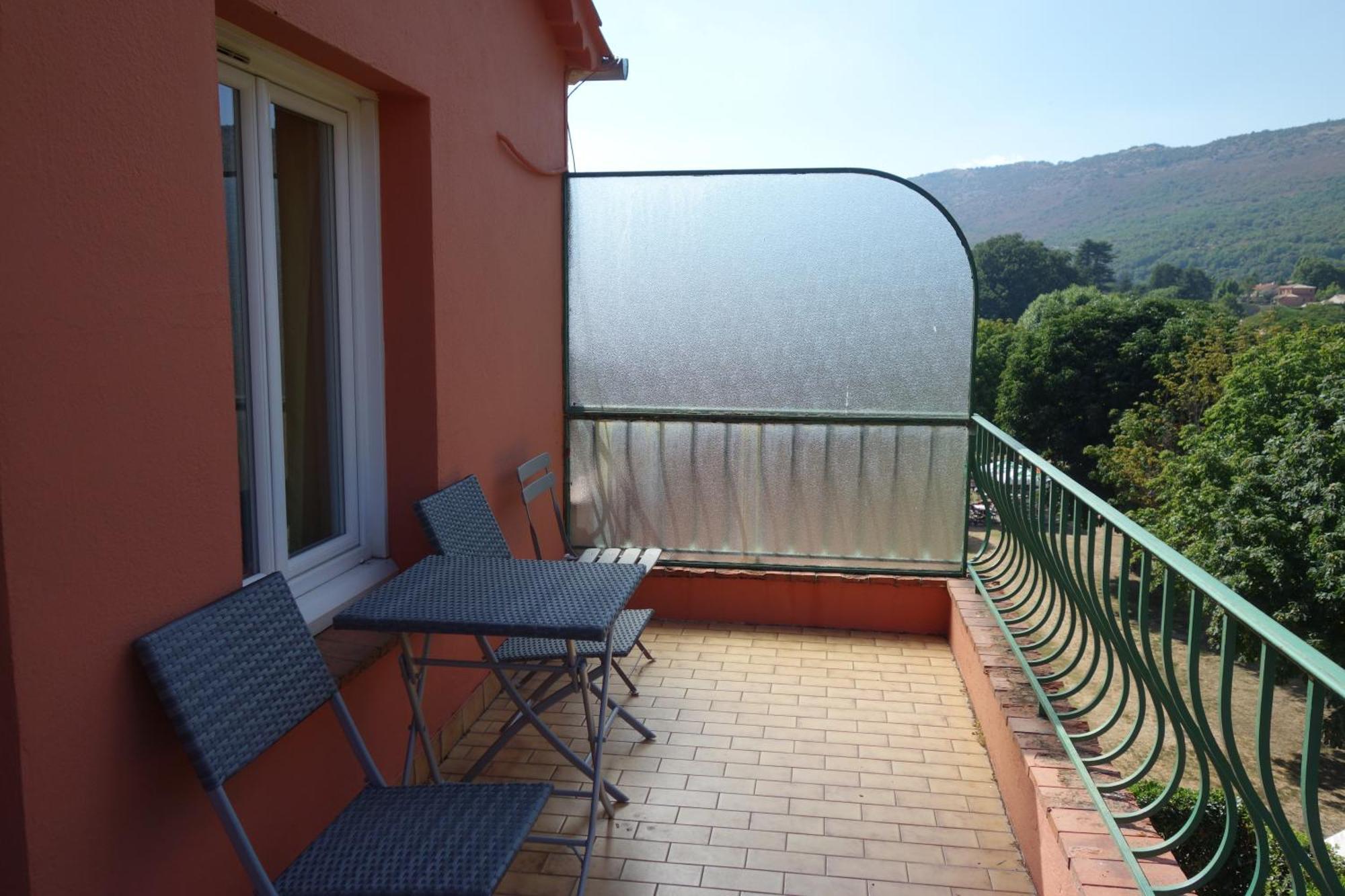 Hotel Le Prejoly Saint-Vallier-de-Thiey Pokoj fotografie